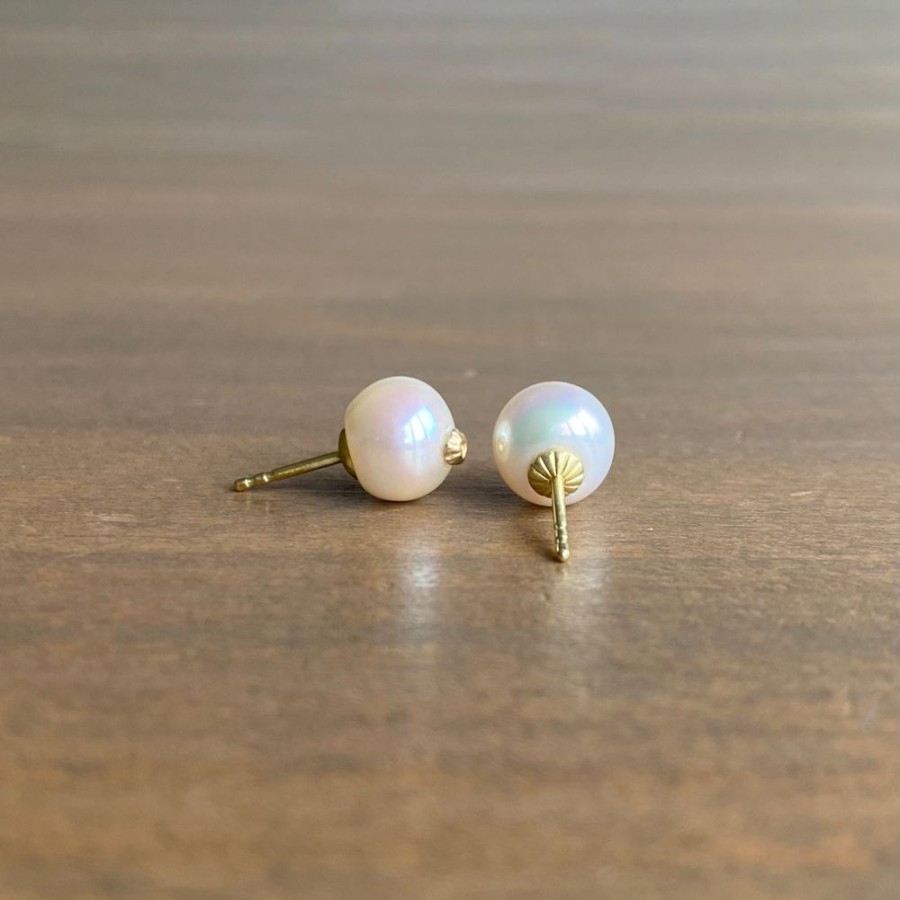 Jewelry Hannah Blount | Little Pearl Studs With Gold Barnacles