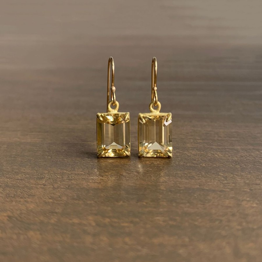 Jewelry Rosanne Pugliese | Small Emerald Cut Champagne Citrine Earrings