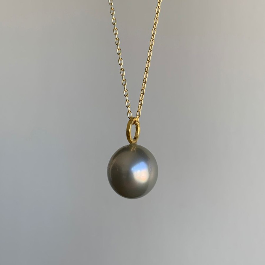 Jewelry Rosanne Pugliese | Round Grey Tahitian Pearl Pendant