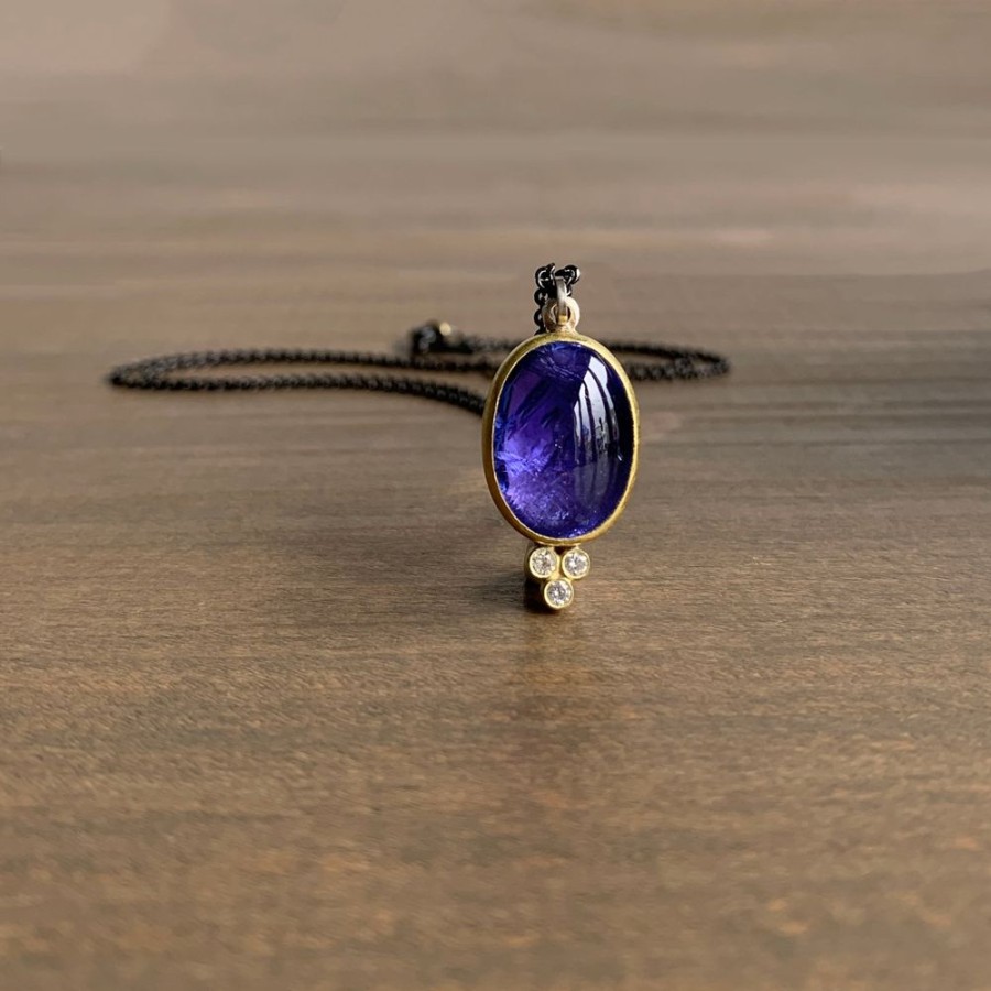 Jewelry Sam Woehrmann | Tanzanite & Diamond Oval Pendant