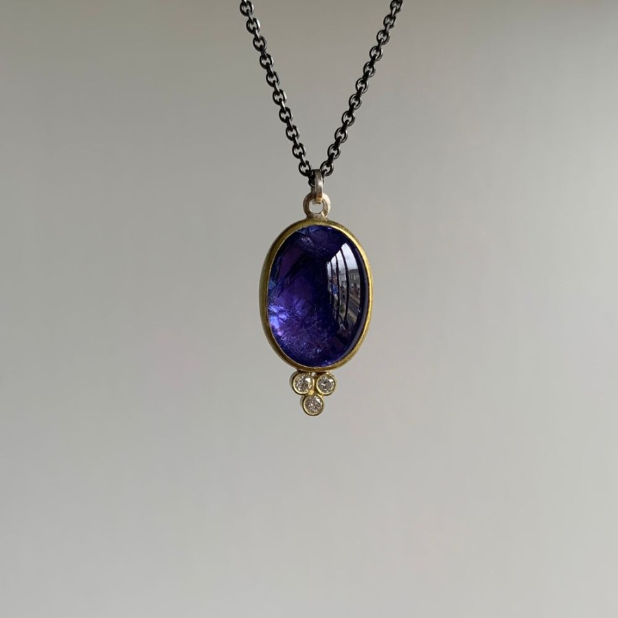 Jewelry Sam Woehrmann | Tanzanite & Diamond Oval Pendant