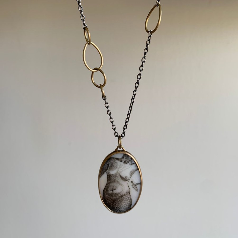 Jewelry Hannah Blount | Nude Study #20 Scrimshaw Necklace