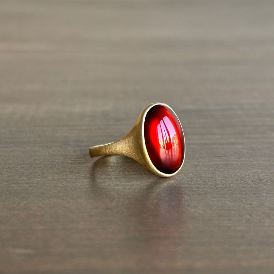 Jewelry Monika Krol | Oval North-South Garnet Cabochon Cast Ring