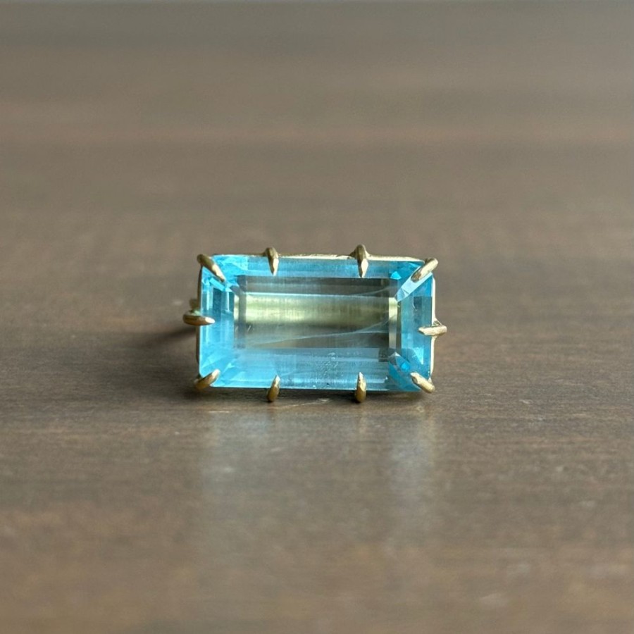 Jewelry Rosanne Pugliese | Emerald Cut Aquamarine East-West Ring