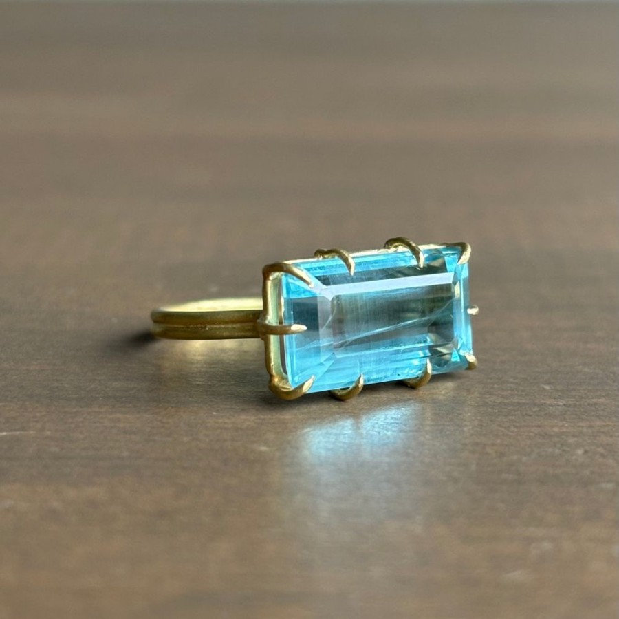 Jewelry Rosanne Pugliese | Emerald Cut Aquamarine East-West Ring