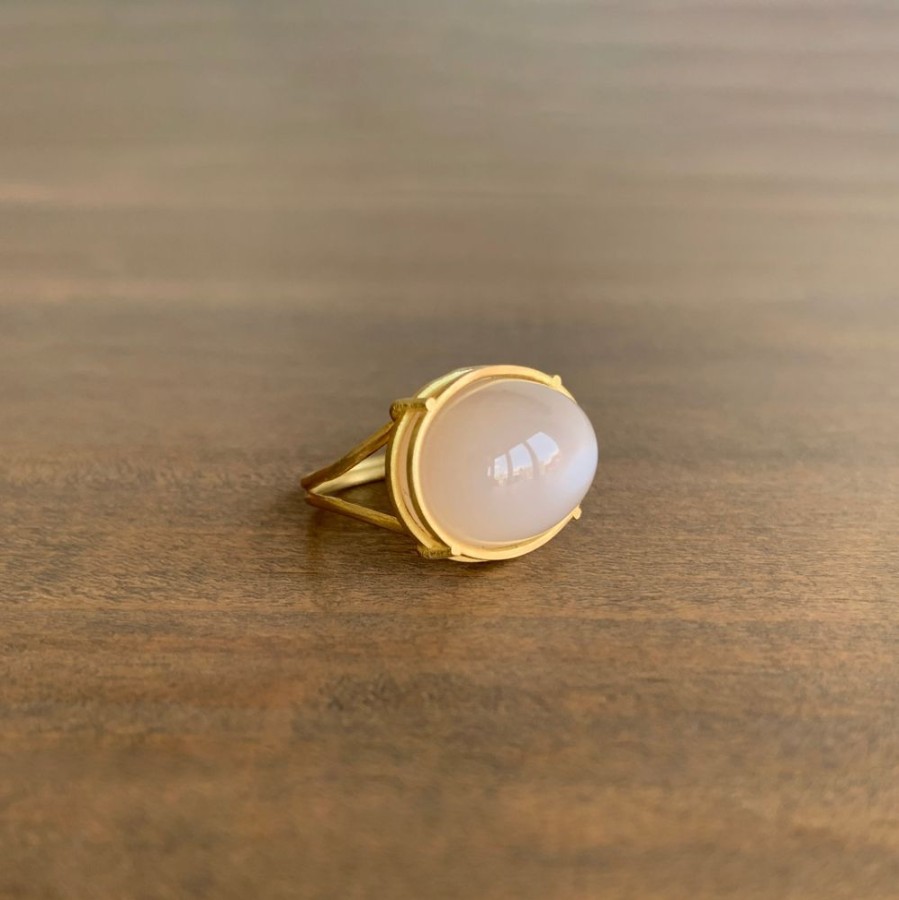 Jewelry Rosanne Pugliese | Blush Moonstone Cabochon Cage Set Ring