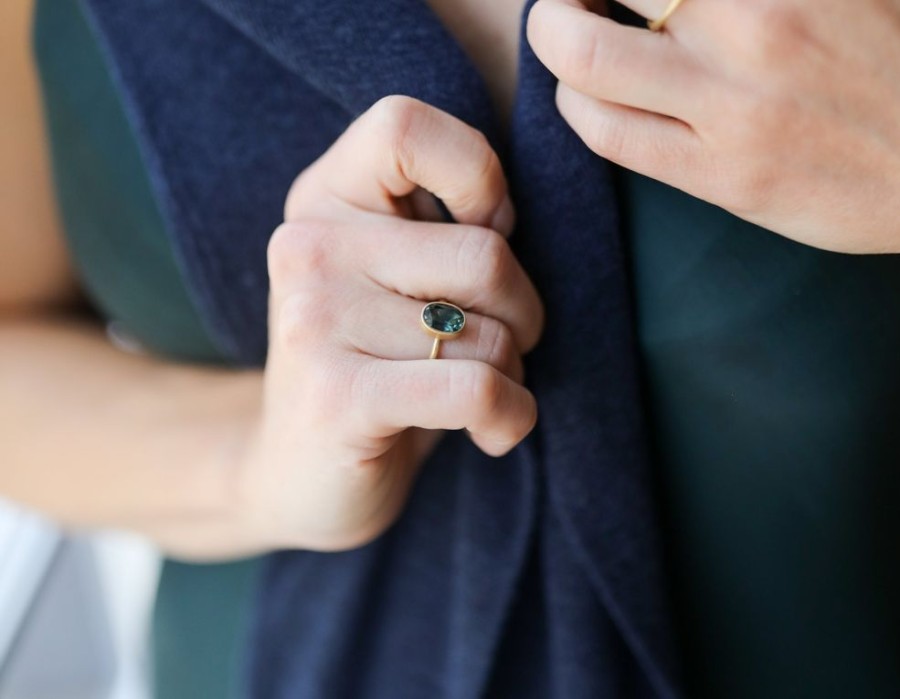 Jewelry Lola Brooks | Oval Teal Australian Sapphire Ring