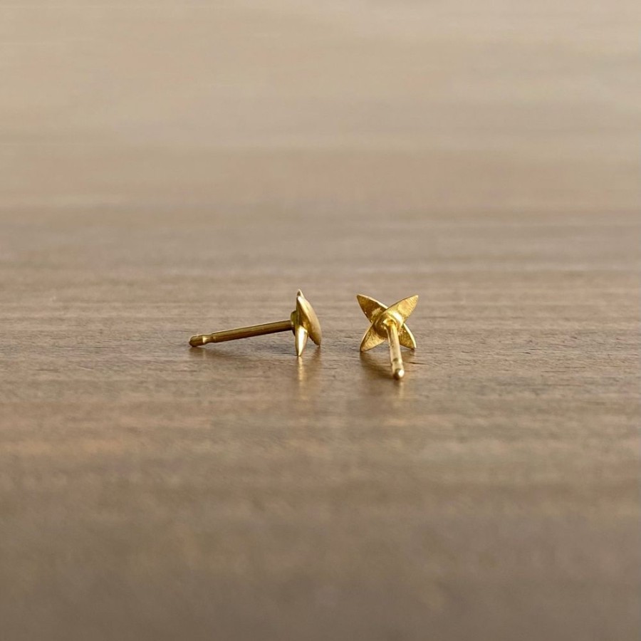 Jewelry Mimi Favre | Small Star Cross Stud Earrings